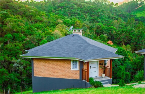 Monte Verde Cabin | Top-Rated Chalés Estrela da Mantiqueira with Hot Tub & Breakfast