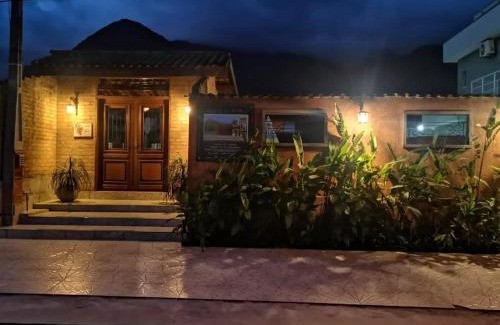 Morada da Praia House | Cozy Chalés Ki Aconchego: Pet-Friendly Retreat with Pool