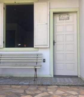 Lavras Novas House | Pet-Friendly Chalés Lavras de Minas - Amar with Hot Tub