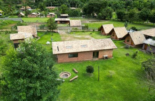 Sao Bento do Sapucai Cabin | Pet-Friendly Chalés Maranata: 10/10 Guest Rated Getaway