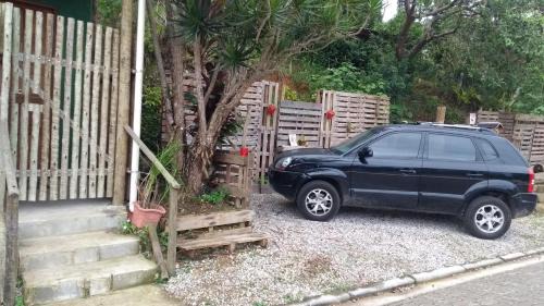 Praia Grande Cabin | Pet-Friendly Chalés na Mata Ubatuba with Ocean View