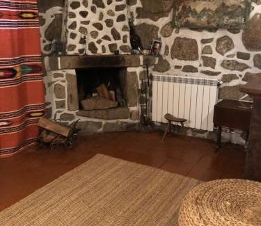 Manteigas Apartment | Cozy Chalés na Montanha - Perfect Family Retreat in Serra