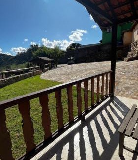 Conceicao do Ibitipoca Cabin | Accessible Chalés Ouro de Minas: Ideal for Families