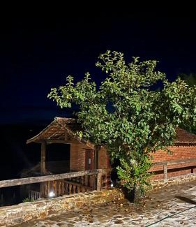 Conceicao do Ibitipoca Cabin | Accessible Chalés Ouro de Minas: Ideal for Families