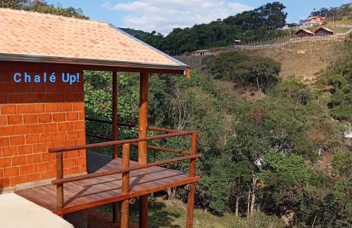 Bueno Brandao House | Discover Chalés Pedacim du Céu: Rated 9.4, Family-Friendly
