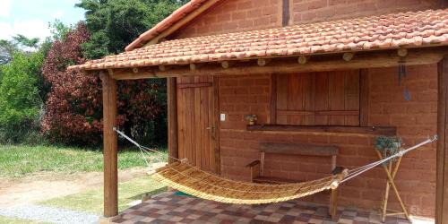 Carrancas House | Welcome to Chalés Portal Verde - Pet-Friendly Retreat