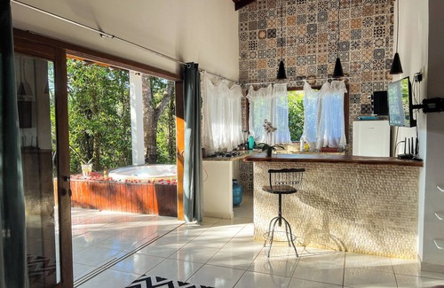 Itacare House | Experience Bliss at Chalés Pura Vida: Pet-Friendly Retreat