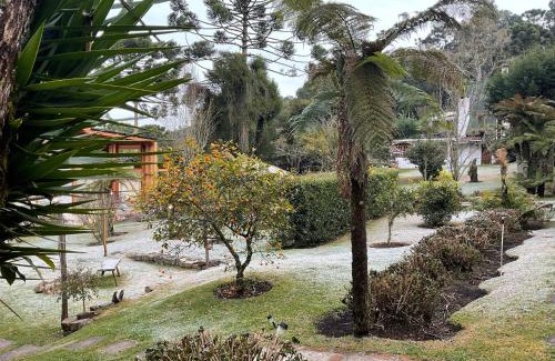 Monte Verde House | Unwind at Chalés Requinte da Mantiqueira - Pet Friendly Retreat