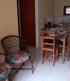 Canoa Quebrada Cabin | Cozy Chalés Residência Tatiane: Pet Friendly & Family Fun