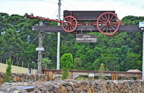 Sao Francisco de Paula Cabin | Top-Rated Chalés Rincão Comprido: Family-Friendly Getaway