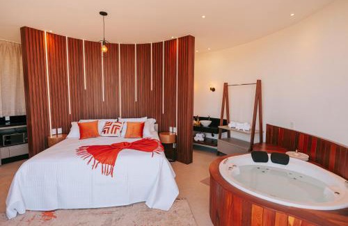 Castelo Cabin | Top-Rated Chalés Rota dos Lagos with Inviting Hot Tub