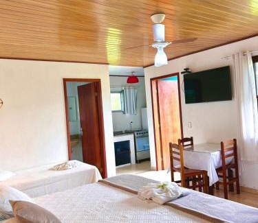 Visconde de Maua Cabin | Pet-Friendly Chalés Sonho Meu with Pool and Kitchen