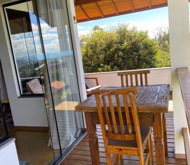 Costas Cabin | Top-Rated Chalés Terras Altas with Breakfast & Hot Tub