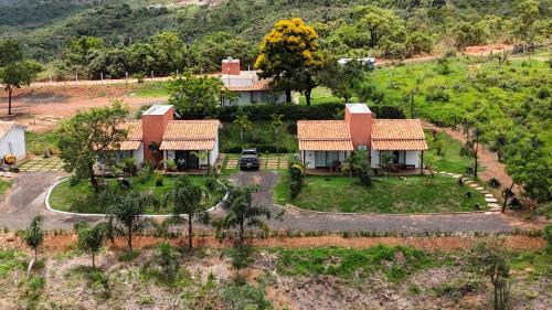 Capitolio Cabin | Pet-Friendly Retreat at Chalés Vale do Lago - 10/10 Rating