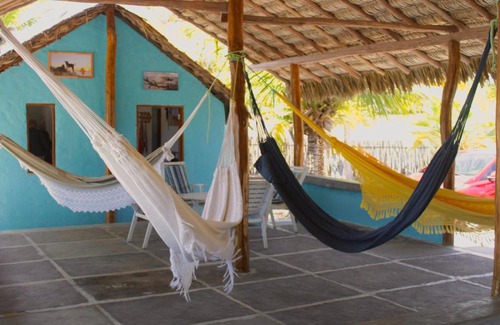 Ponta do Anel Ski Chalet | Cozy Chalés Ventos de Amarração: Perfect for Families & Pets