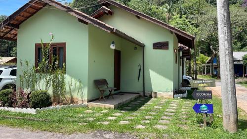 Visconde de Maua Cabin | Pet-Friendly LUMIAR Recanto: Rated 9/10 with Breakfast & Hot Tub