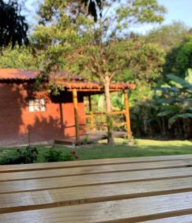 Pati Valley Cabin | Family-Friendly Chalés Vila Do Vale with Kitchen Access