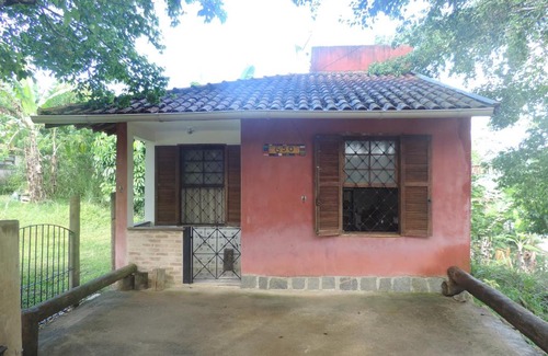 Massaguacu Cabin | Guest Rated 10/10: Pet-Friendly Chalézinho with Ocean Views