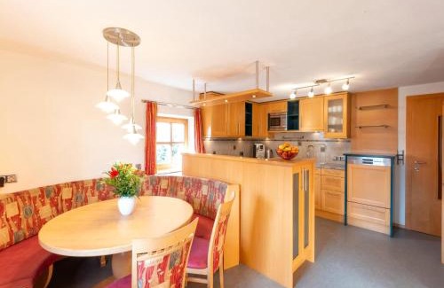 Saalfelden am Steinernen Meer House | Charming Holiday Home in Saalfelden with Leogang Card