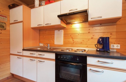 Feistritz ob Bleiburg Ski Chalet | Cozy Chalet Retreat by Lake Klopeiner with Sauna & Spa