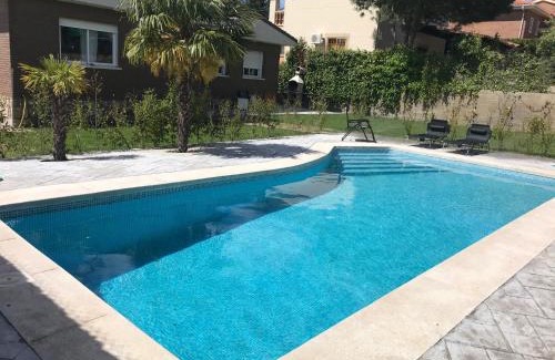 El Casar House | Cozy Retreat 25 Minutes from Madrid near Somosierra