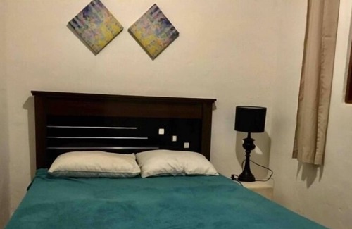 Goncalves House | Cozy Chale Aconchego: Pet-Friendly with Spa Access