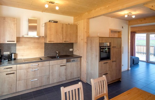 Sankt Lorenzen ob Murau Ski Chalet | Chalet # 13b with 4 Bedrooms, IR sauna & whirlpool