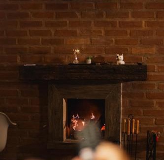 Sapucai-Mirim Ski Chalet | Relaxing Retreat with Hot Tub in Serra da Mantiqueira