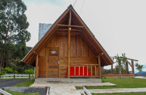 Bom Retiro Ski Chalet | Cozy Retreat with Wi-Fi and Fun Activities in Bom Retiro SC