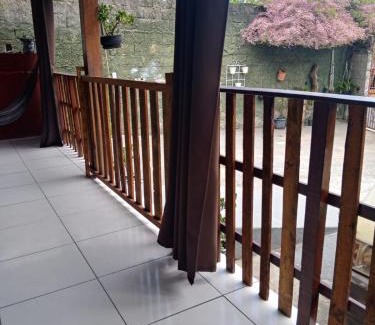 Itaquanduba Apartment | Beachside Retreat Near the Shore, Rated 9.4 by Guests