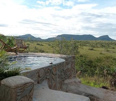 Alto Paraiso de Goias Ski Chalet | Oceanfront Chale Rossignol with Pool & Hot Tub Escape