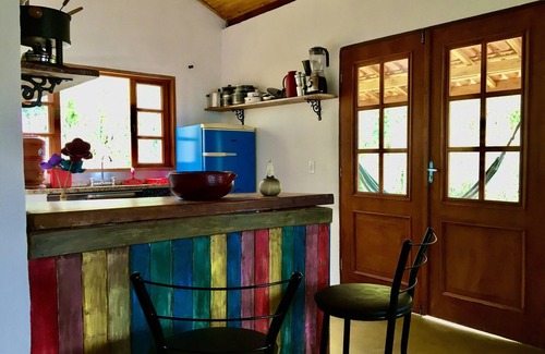 Goncalves Ski Chalet | Budget-Friendly Getaway at Chale Seriema with Great Amenities