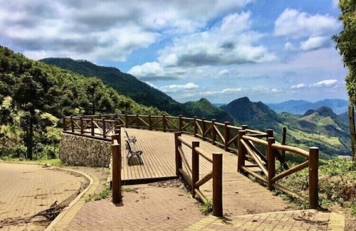 Goncalves Ski Chalet | Budget-Friendly Getaway at Chale Seriema with Great Amenities