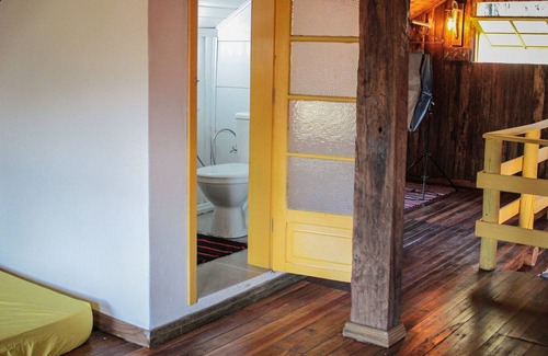 Gravatal Cabin | Relaxing Retreat at Chale Sol da Montanha in Gravatal