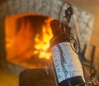 Costas Ski Chalet | Scenic Chale Vista Bela: 4-Star Retreat with Mountain Views