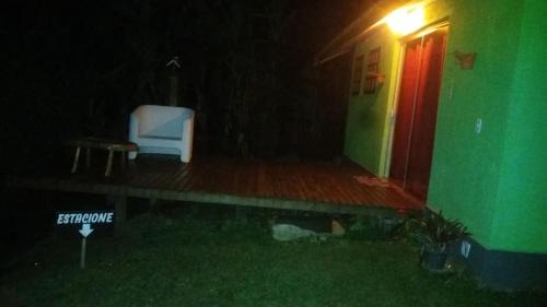 Sao Bento do Sapucai Ski Chalet | Pet-Friendly Retreat at Chales Azaleia - Rated 9/10