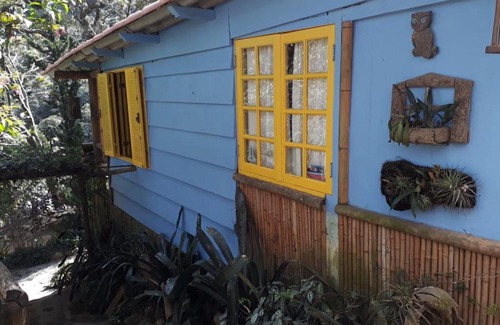 Fazenda Inglesa Cabin | Cozy Chales Bamboo Jungle: Oceanfront Retreat with Spa