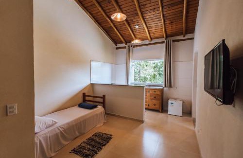 Tesouro da Colina Ski Chalet | Family-Friendly Retreat at Chales do Ademir - Rated 9.3/10
