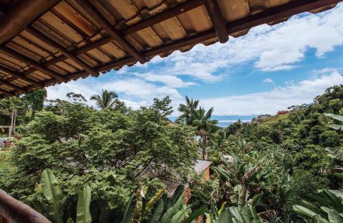 Tesouro da Colina Ski Chalet | Family-Friendly Retreat at Chales do Ademir - Rated 9.3/10