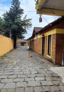 Barra da Lagoa Apartment | Cozy Chales Praias de Ubatuba: Pet-Friendly Getaway