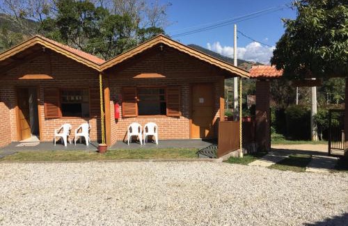 Sao Bento do Sapucai Hotel | Guest Rated 10/10: Chales Sao Felix with Family-Friendly Perks