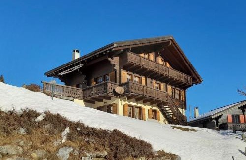 Val d'Illiez Ski Chalet | Charming Mountain Chalet: Family-Friendly Retreat with 9.2 Rating