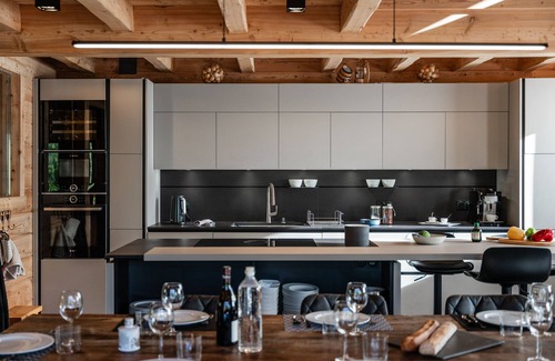 Monetier-les-Bains Ski Chalet | Relax at Chalet Étoile with Spa and Pool in Serre Chevalier