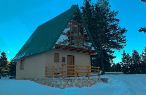 Zabljak House | Discover Chalet Čilac: Pet & Child Friendly Retreat