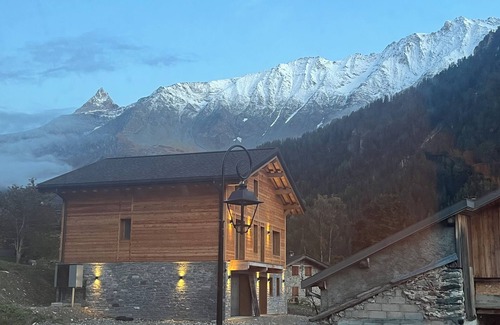 Nancroit Ski Chalet | Chalet 12 Personnes au Milieu du Domaine de Paradiski