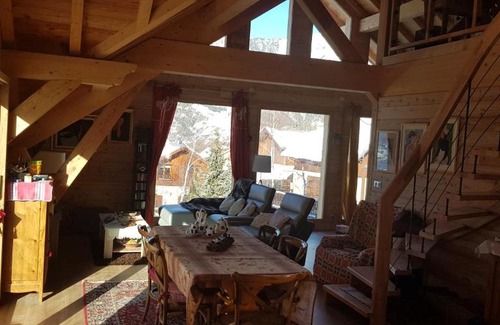 Les Orres Apartment | Chalet Le Petit Mozart: Family-Friendly Stay for 12 Guests