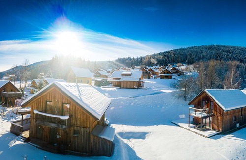 Stadl an der Mur Ski Chalet | Cozy Chalet #125: 3 Bedrooms with Sauna & Family Amenities