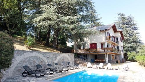 Genolhac House | Scenic Chalet for 14 with Heated Pool & Ocean View