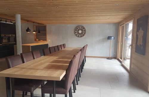 Les Gets Ski Chalet | Experience Les Gets: Chalet Cocon des Neiges with Spa & Ocean View