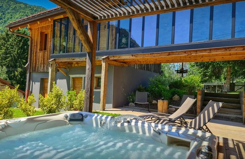 Le Petit-Bornand-les-Glieres Ski Chalet | Chalet 1703: Designer Stay with Spa and Lake Views